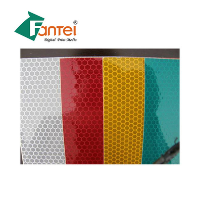 Drapeaux Fléchir Bannière réfléchi de lampadaire 1X1m 350gsm pour la publicité